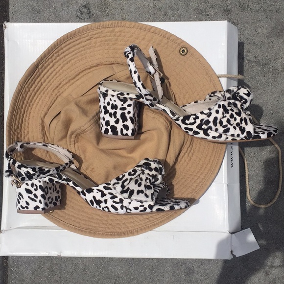 RAYE / Coldstone  Mary Jane fur sandal - Picture 3 of 6